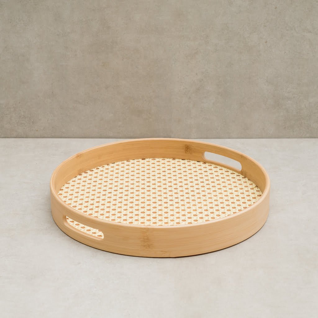 Bandeja De Bambu Com Palha Redonda 35Cm - Oikos Natural Bandeja De Bambu Com Palha Redonda 35Cm - Oikos Natural - Imagem 2